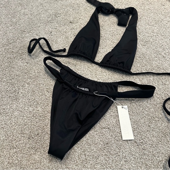 iNAMORATA Black Bikini Set - Picture 1 of 8